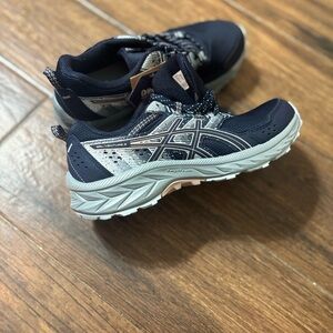 ASICS Women Navy Running Shoes